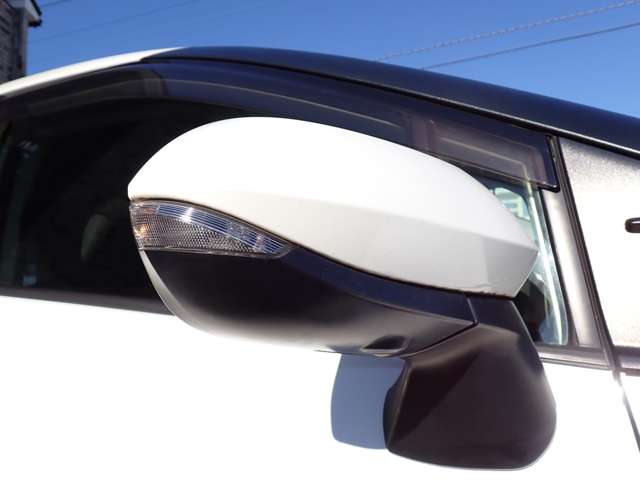 Toyota Sienta 8
