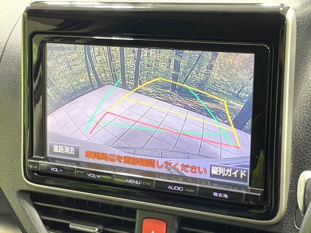 Toyota Voxy 5
