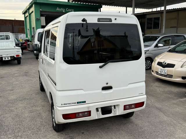 Mitsubishi Minicab MiEV 7