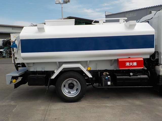 Mitsubishi Fuso Canter 10