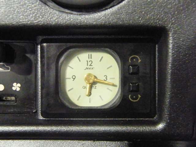 Suzuki Jimny 8