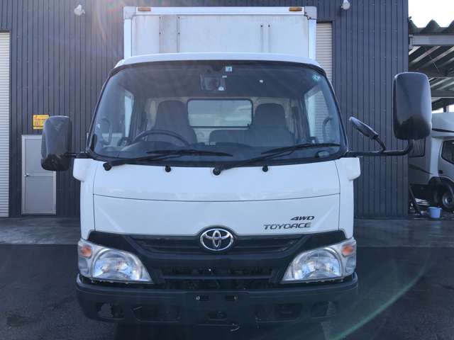 Toyota Toyoace 2