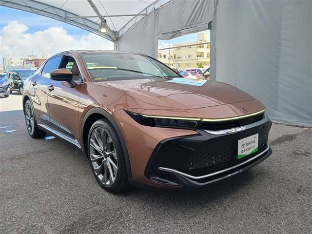 Toyota Crown Crossover 8