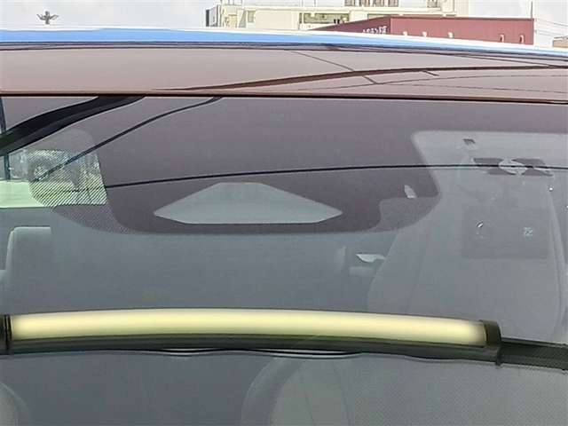 Toyota Crown Crossover 10