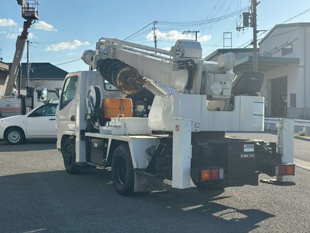 Mitsubishi Fuso Canter 9