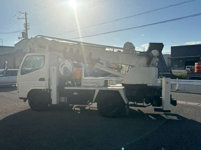 Mitsubishi Fuso Canter 10