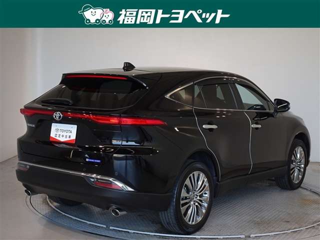 Toyota Harrier 3