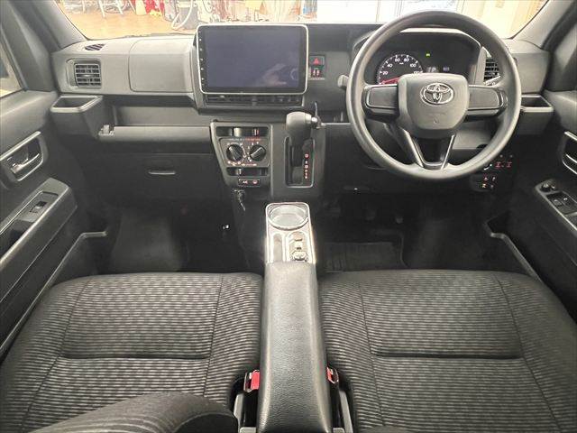 Toyota Pixis Van 3