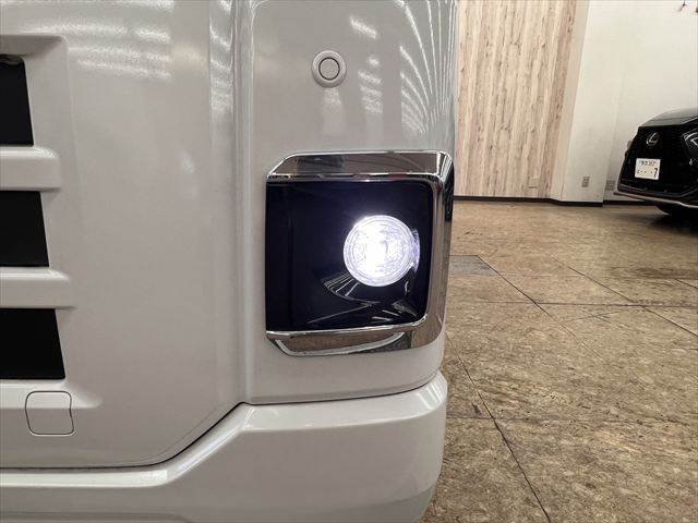Toyota Pixis Van 9