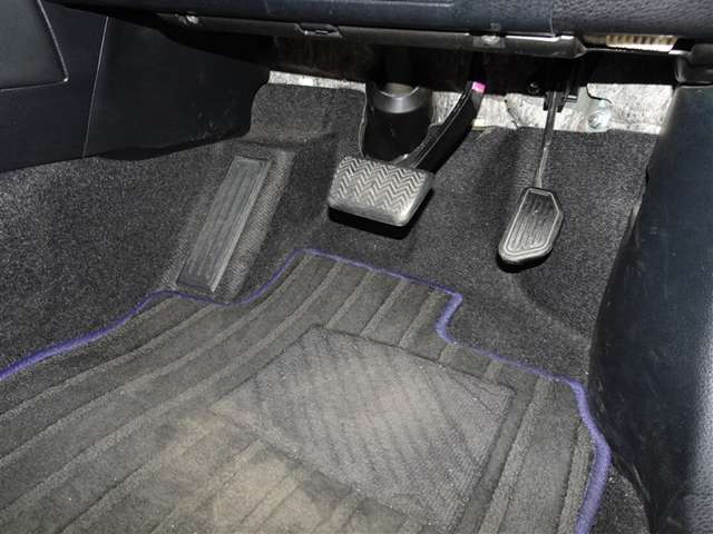 Toyota Harrier 10