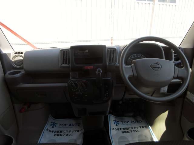 Nissan NV100 Clipper 3