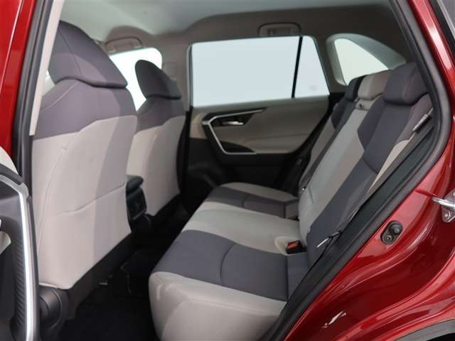 Toyota RAV4 12