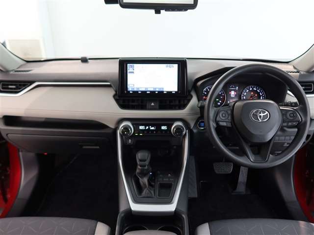 Toyota RAV4 8