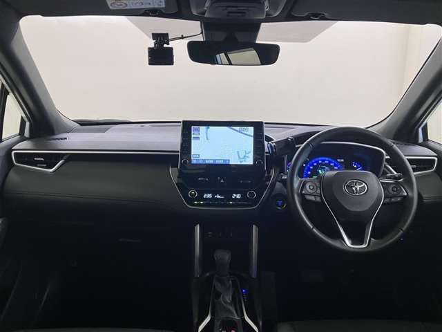 Toyota Corolla Cross 9