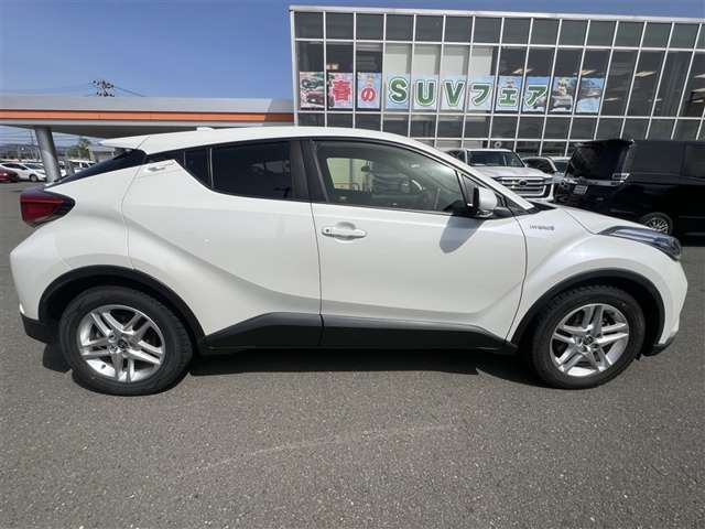 Toyota C-HR 8