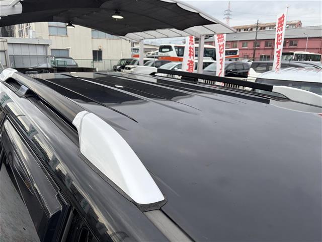 Toyota Land Cruiser Prado 6