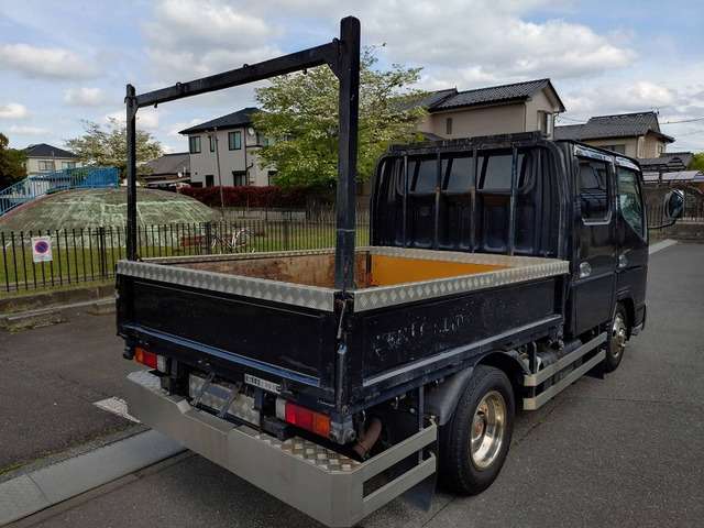 Mitsubishi Fuso Canter Guts 2