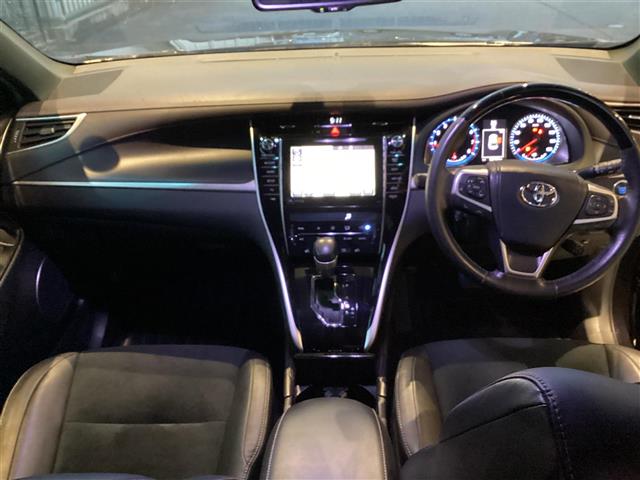 Toyota Harrier 7