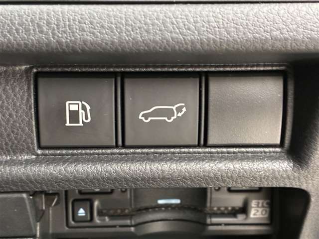 Lexus LBX 6