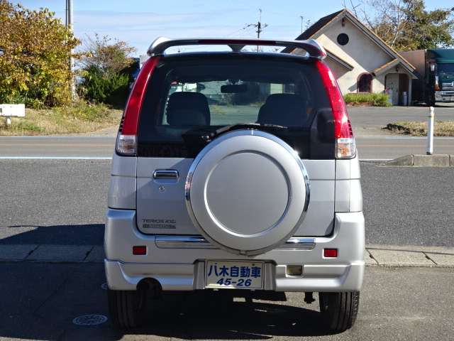 Daihatsu Terios Kid 3