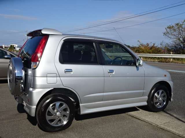Daihatsu Terios Kid 7