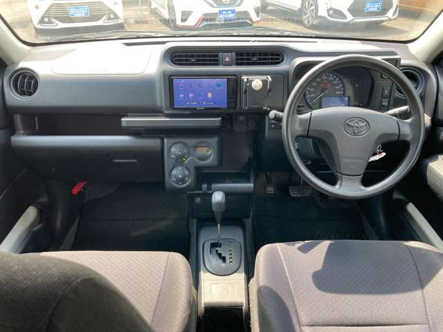 Toyota Probox Van 9