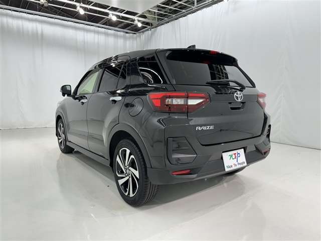 Toyota Raize 6