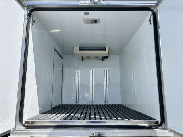 Mazda Scrum Truck 6