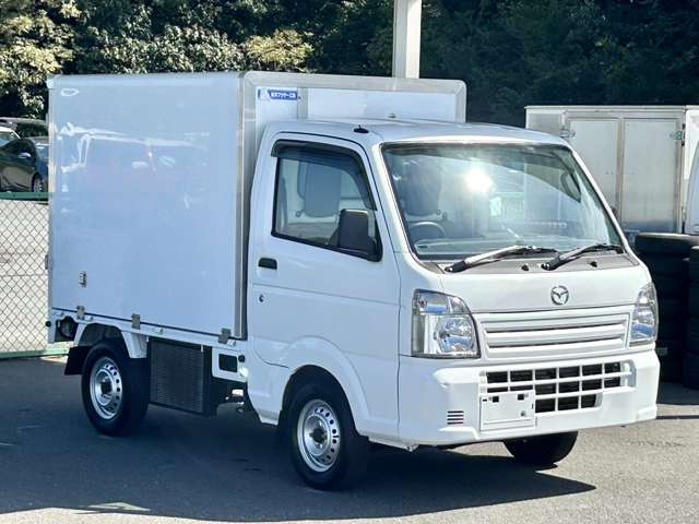 Mazda Scrum Truck 9