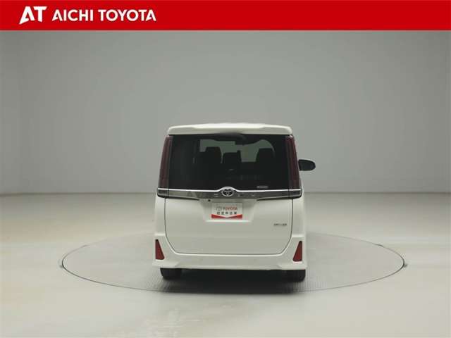 Toyota Noah 5