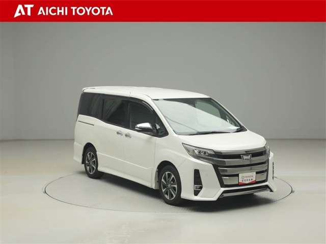 Toyota Noah 8