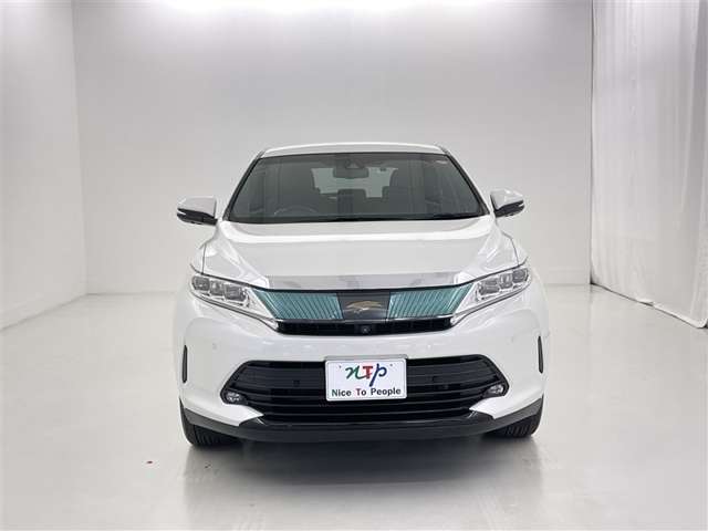 Toyota Harrier 4