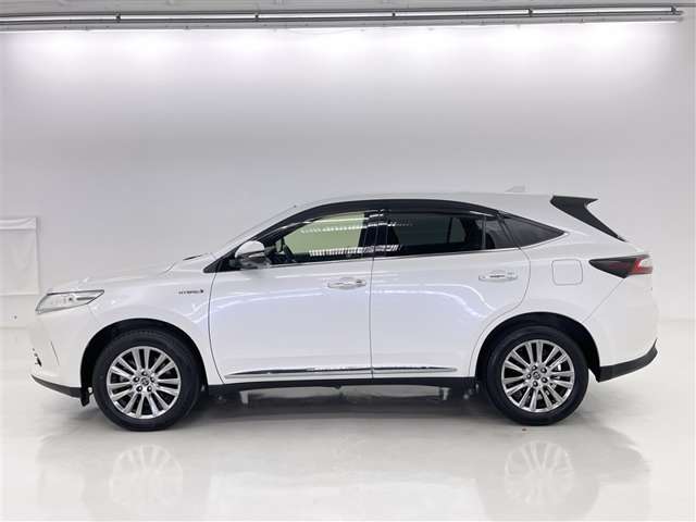 Toyota Harrier 5