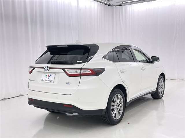 Toyota Harrier 7