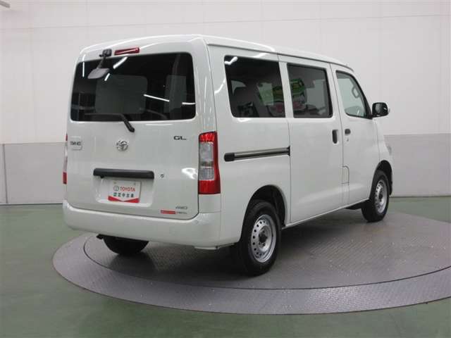 Toyota Town Ace Van 6