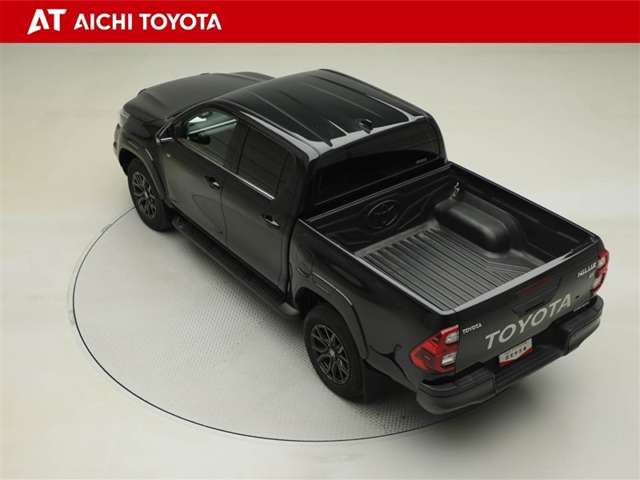 Toyota Hilux 12