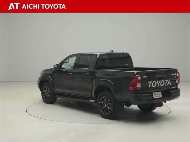Toyota Hilux 4