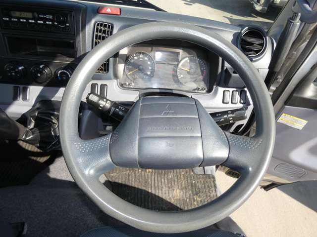 Mitsubishi Fuso Canter 12