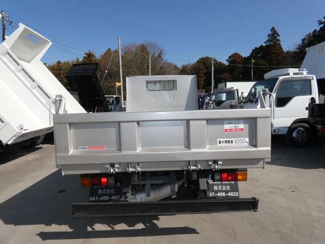 Mitsubishi Fuso Canter 8