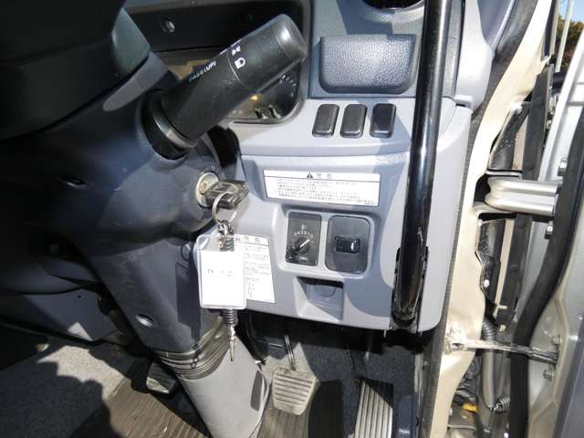 Mitsubishi Fuso Canter 11