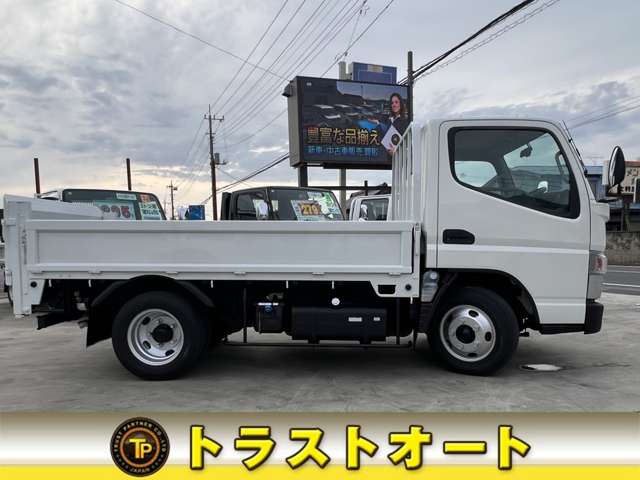 Mitsubishi Fuso Canter 11