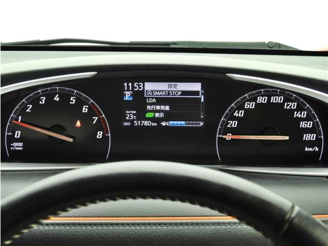 Toyota Sienta 10