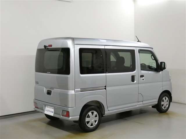 Toyota Pixis Van 5