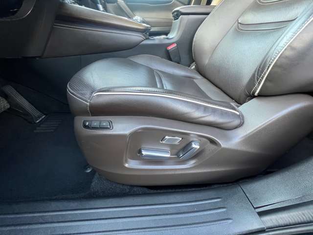 Mazda CX-9 11
