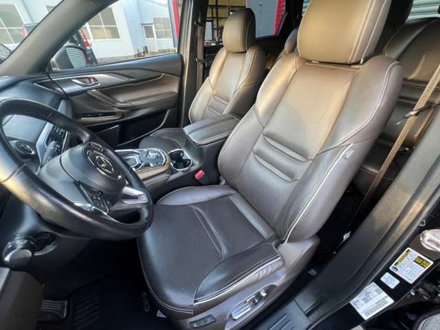 Mazda CX-9 10