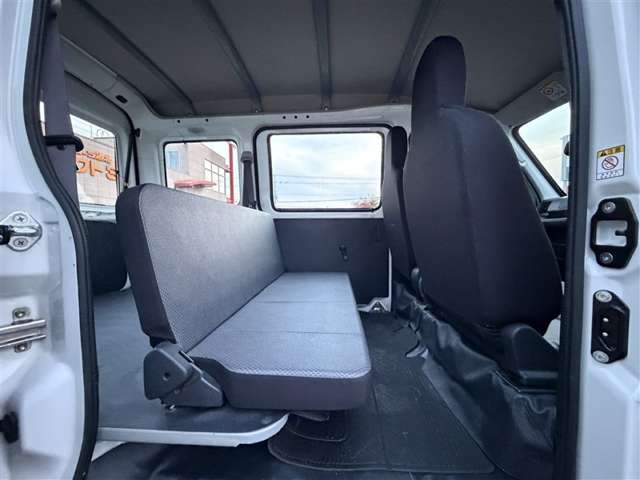 Toyota Pixis Van 11