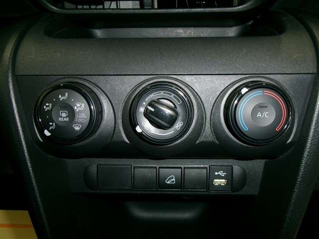 Toyota Yaris Cross 12