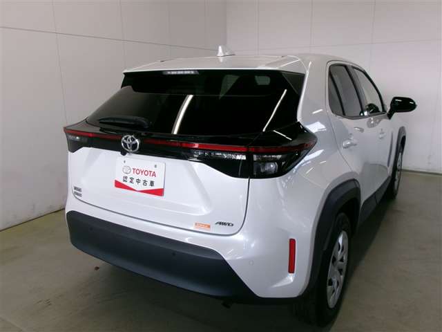 Toyota Yaris Cross 4