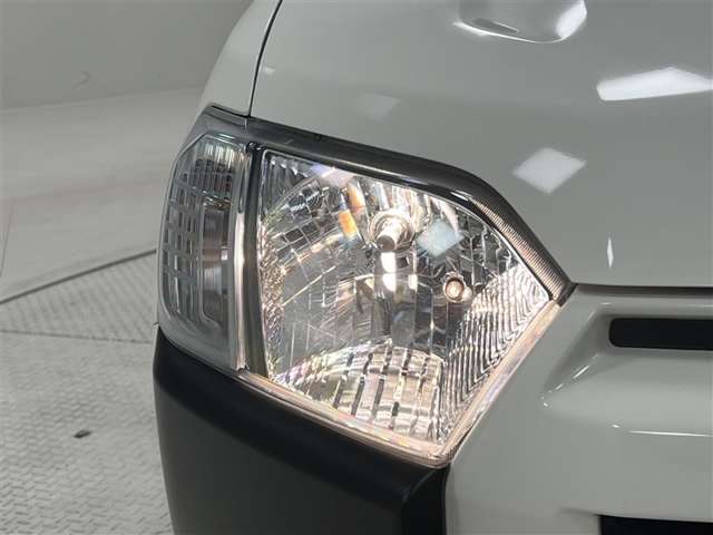 Toyota Probox Van 12