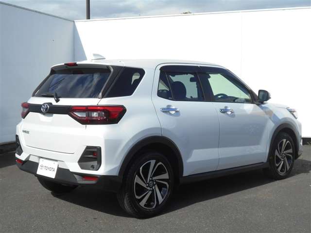 Toyota Raize 6
